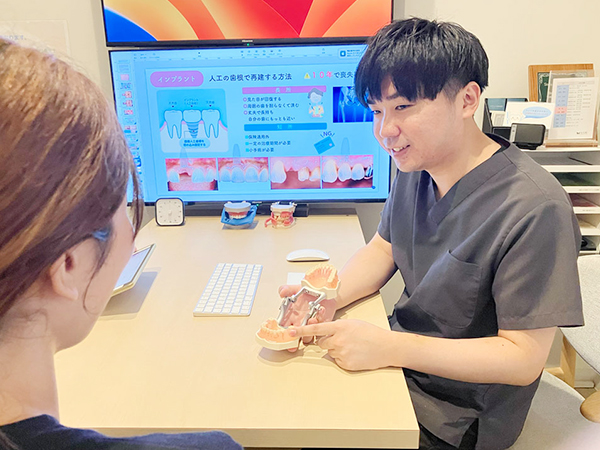 目立たず、負担の少ない矯正治療をご提案します