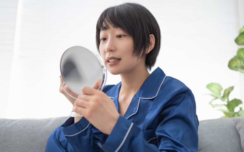 歯が黒くなっている・茶色くなっている